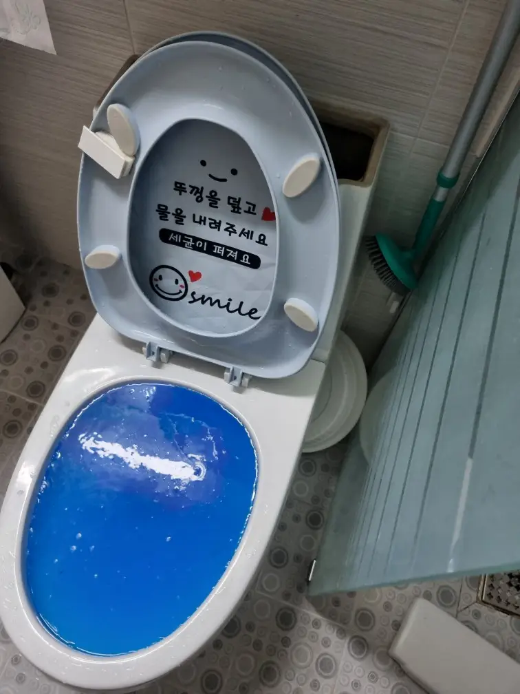 변기 휴지막힘 관통기로 한 번에 해결한 실제 사례